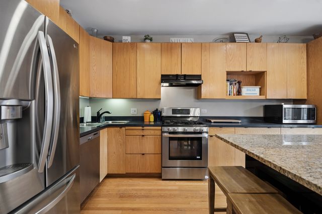 5317 S Drexel Avenue, Chicago, IL 60615