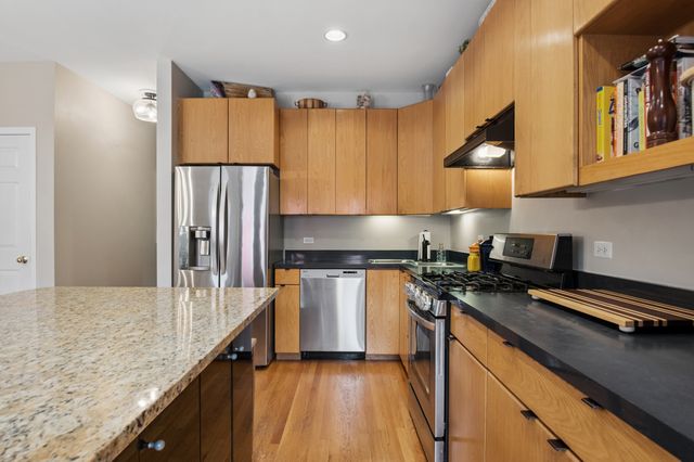 5317 S Drexel Avenue, Chicago, IL 60615