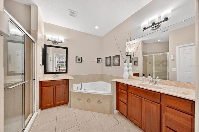 2125 VELVET LEAF DRIVE, Ocoee, FL 34761
