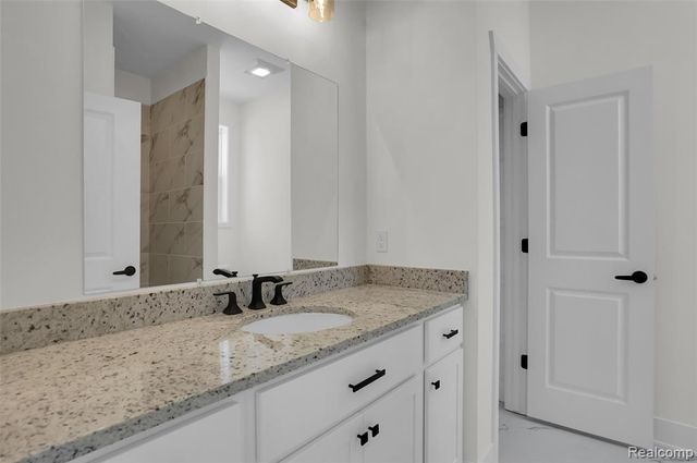 2324 Gilder Drive, Howell, MI 48843