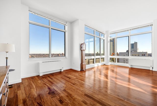 10724 71st Rd Apt 12C, New York City, NY 11375