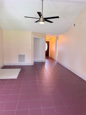 12826 Bamboo Forest Trail Trail, Houston, TX 77044
