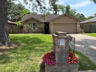 12826 Bamboo Forest Trail Trail, Houston, TX 77044