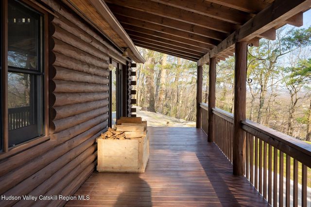 380 Easy Street, Catskill, NY 12414