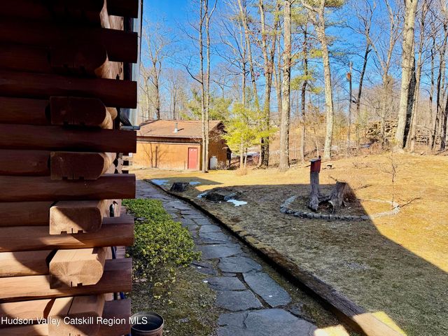 380 Easy Street, Catskill, NY 12414