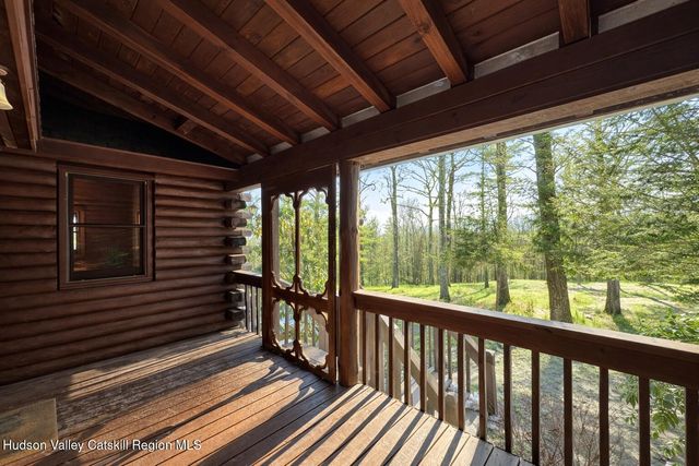 380 Easy Street, Catskill, NY 12414