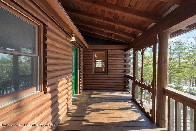 380 Easy Street, Catskill, NY 12414