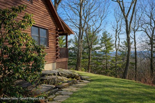 380 Easy Street, Catskill, NY 12414