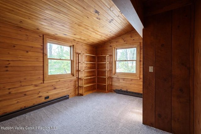 380 Easy Street, Catskill, NY 12414