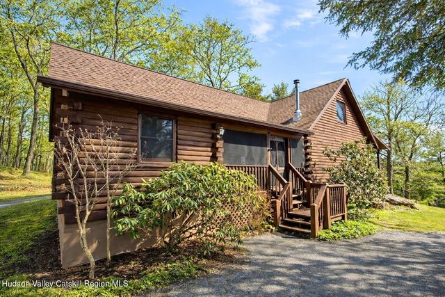 380 Easy Street, Catskill, NY 12414