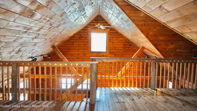 380 Easy Street, Catskill, NY 12414