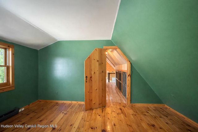 380 Easy Street, Catskill, NY 12414