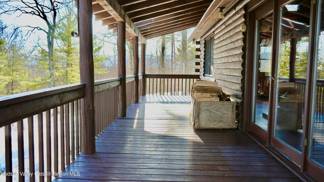 380 Easy Street, Catskill, NY 12414