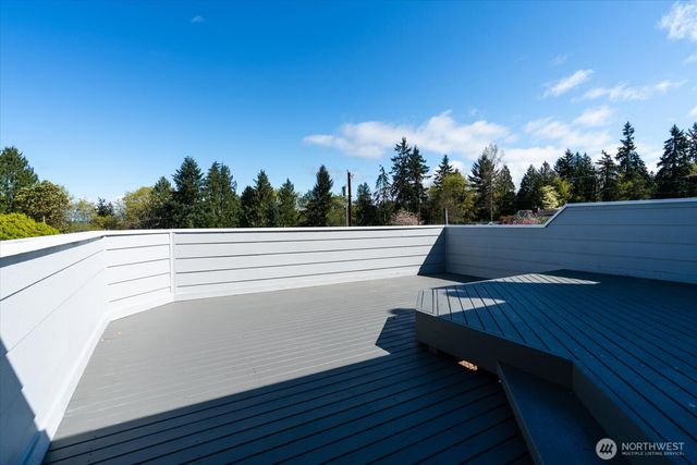 944 Maple Street, Edmonds, WA 98020