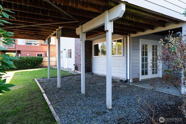 944 Maple Street, Edmonds, WA 98020