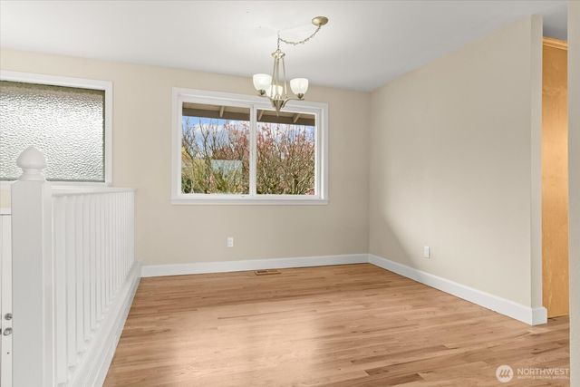 944 Maple Street, Edmonds, WA 98020