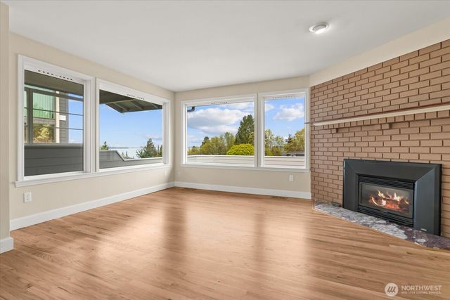 944 Maple Street, Edmonds, WA 98020