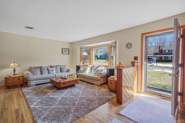 300 Tyler Avenue, Miller Place, NY 11764