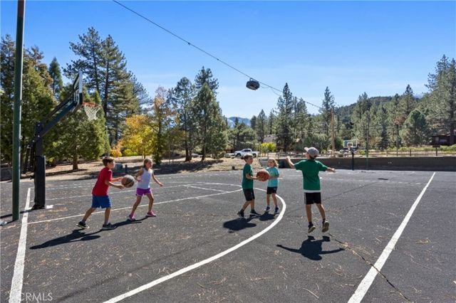 1408 Zermatt Drive, Pine Mountain Club, CA 93222