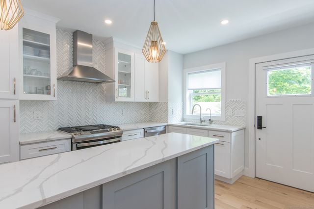1 Howard Avenue C3, Norwalk, CT 06855