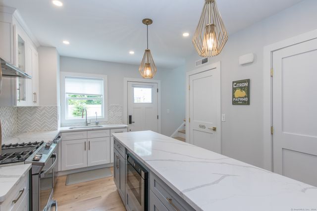 1 Howard Avenue C3, Norwalk, CT 06855