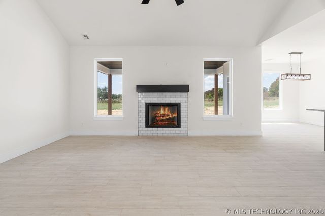 13203 Whimsical Lane, Kingston, OK 73439