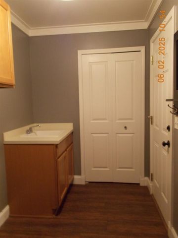 2304 Cleveland Way, Canton, MI 48188