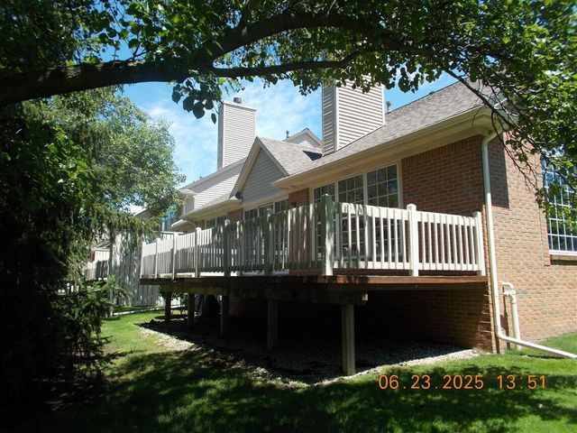2304 Cleveland Way, Canton, MI 48188