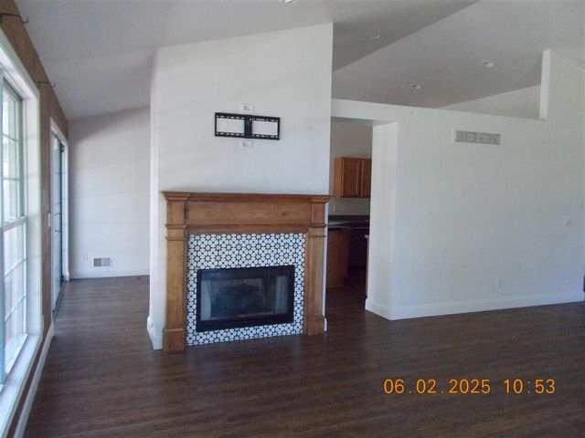 2304 Cleveland Way, Canton, MI 48188