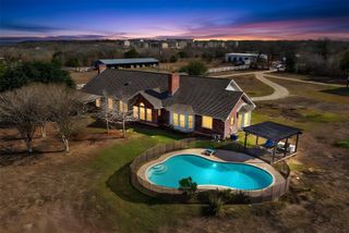 681 Leisure LN, Cedar Creek, TX 78612