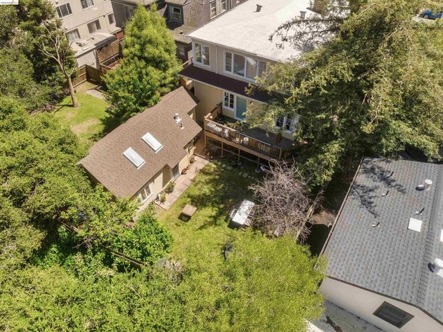 339 Hanover Ave, Oakland, CA 94606