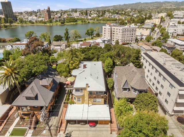 339 Hanover Ave, Oakland, CA 94606