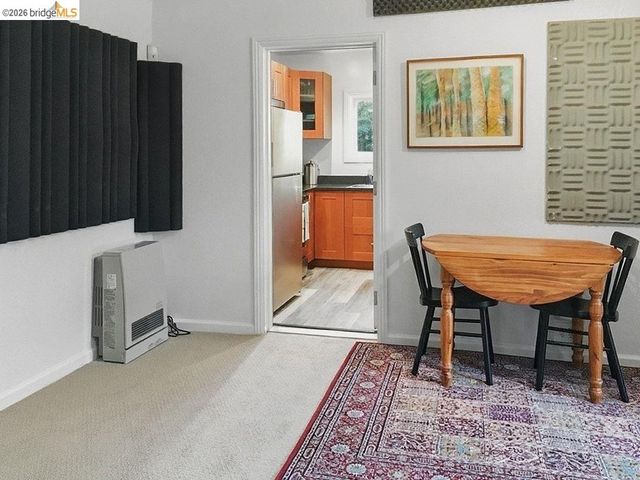339 Hanover Ave, Oakland, CA 94606