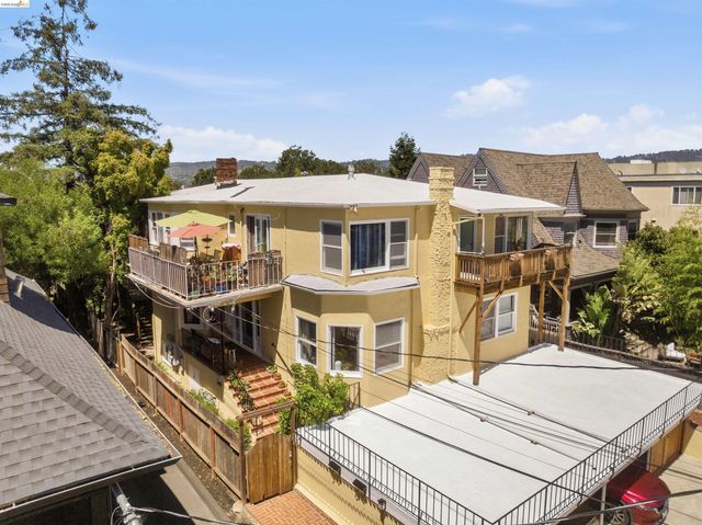 339 Hanover Ave, Oakland, CA 94606
