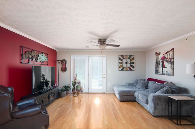 2312 Remington Way 4106, Lexington, KY 40511