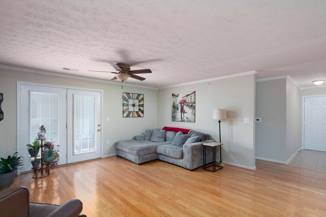 2312 Remington Way 4106, Lexington, KY 40511