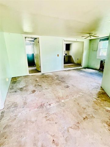 2694 W Clarence Road, Harrison, MI 48625