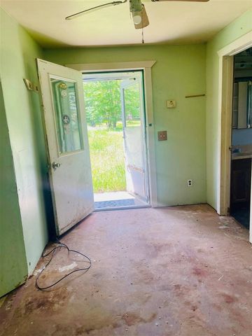 2694 W Clarence Road, Harrison, MI 48625
