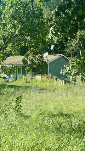 2694 W Clarence Road, Harrison, MI 48625