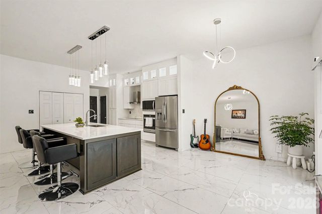 12109 Landing Green Drive, Charlotte, NC 28277