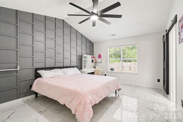 12109 Landing Green Drive, Charlotte, NC 28277