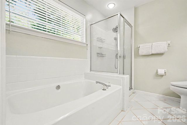 12109 Landing Green Drive, Charlotte, NC 28277
