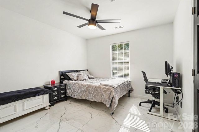 12109 Landing Green Drive, Charlotte, NC 28277
