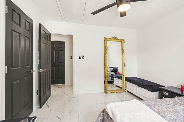 12109 Landing Green Drive, Charlotte, NC 28277