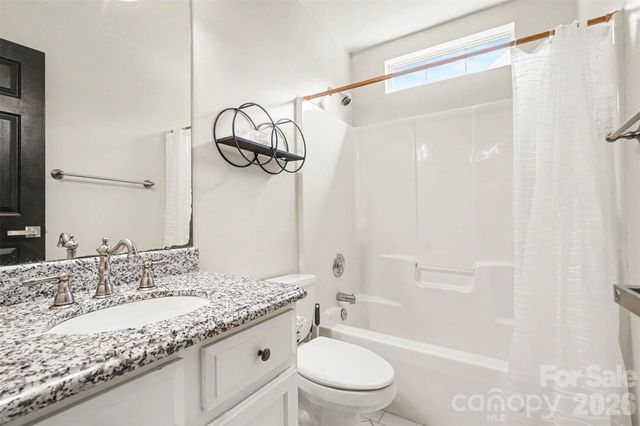 12109 Landing Green Drive, Charlotte, NC 28277
