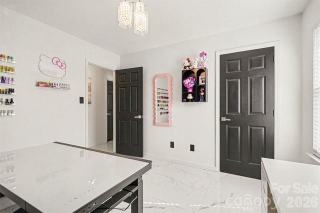 12109 Landing Green Drive, Charlotte, NC 28277