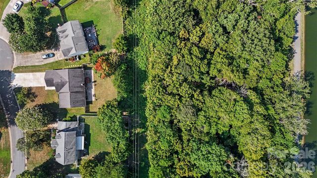12109 Landing Green Drive, Charlotte, NC 28277