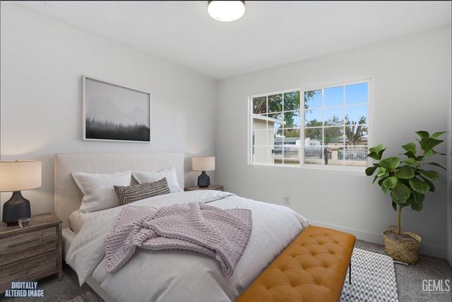 2617 Earlene Avenue, Bakersfield, CA 93304