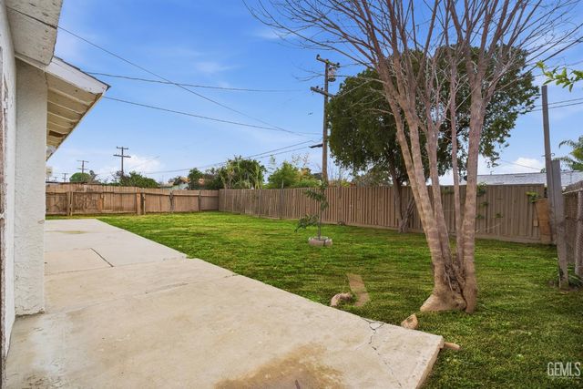 2617 Earlene Avenue, Bakersfield, CA 93304