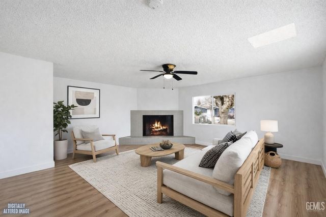 2617 Earlene Avenue, Bakersfield, CA 93304